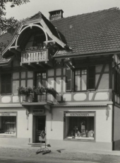 Die Drogerie 1947 (Frontansicht)